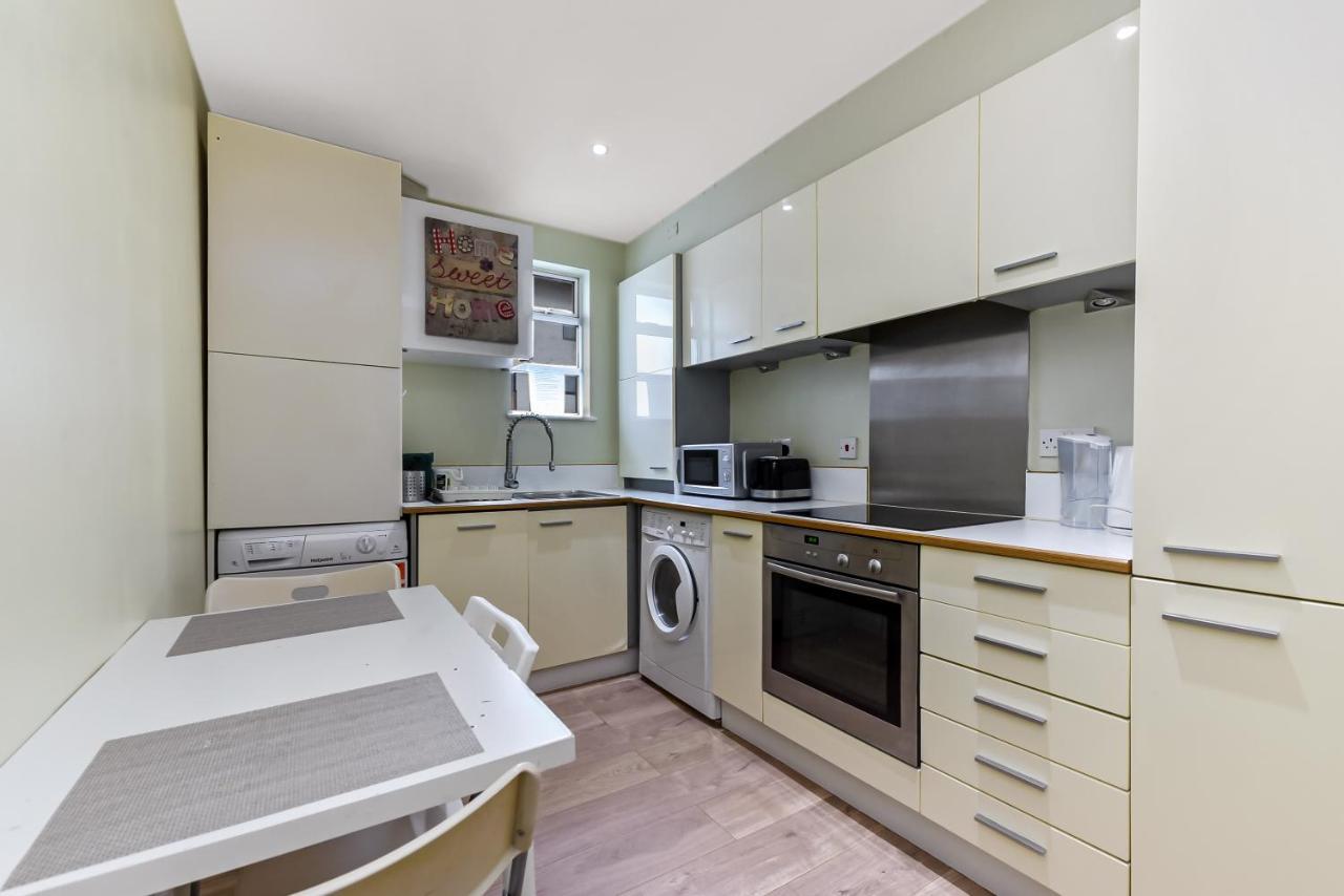 Spacious 2 Bedroom Apartment In Ealing Broadway Luaran gambar